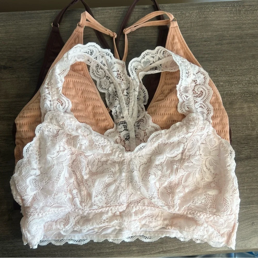 Women's Minimum Support Sports Bra XL and L SKU#112326